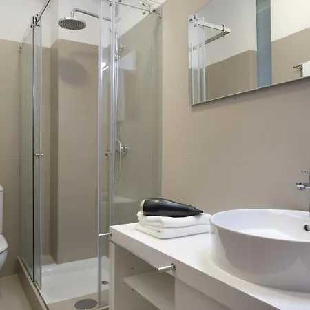 Nº150 Triplex With And Terrace アパート