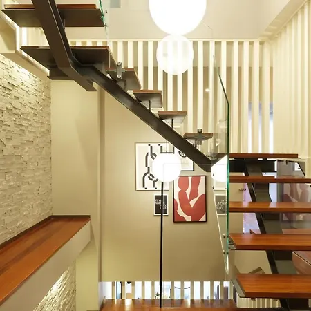 アパート Nº150 Triplex With And Terrace *