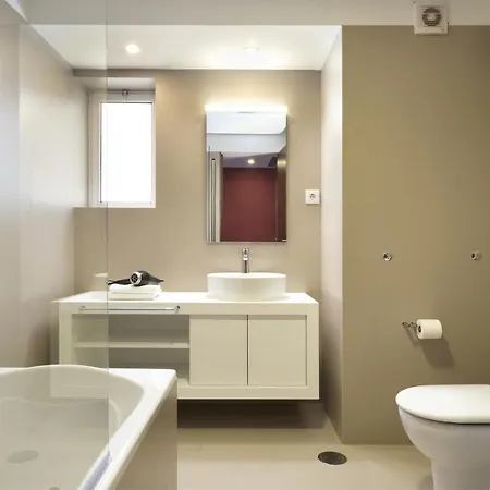 Nº150 Triplex With And Terrace * Braga