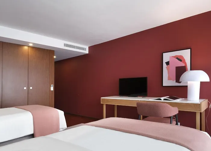 Nº150 Triplex With And Terrace Брага